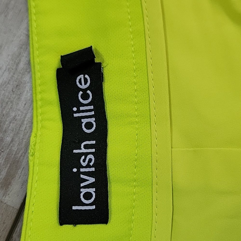 Lavish Alice Chartreuse Pants Size 2 - Picture 7 of 9